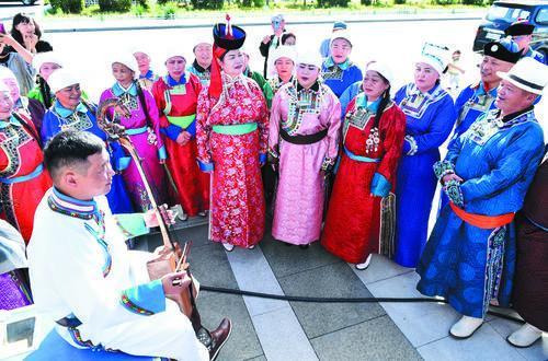 3640176_lity_1597425620497_m.jpg 3640176_lity_1597425620497_m.jpg