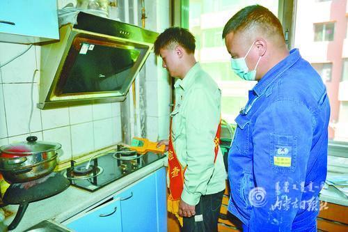 4011048_lity_1623399301830_m.jpg 4011048_lity_1623399301830_m.jpg