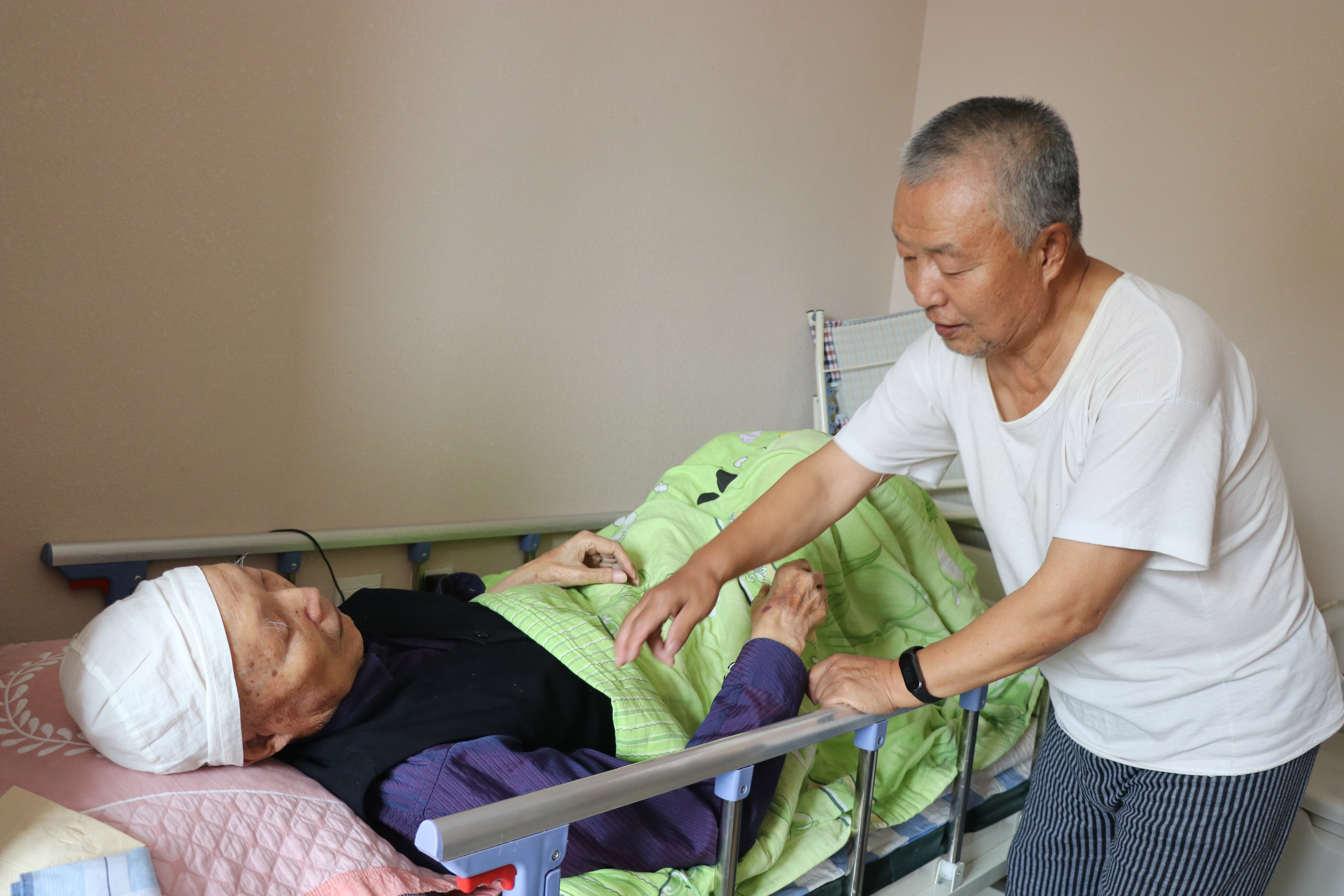 c185e4b912bbbd36016bc3737372b69e.jpg c185e4b912bbbd36016bc3737372b69e.jpg